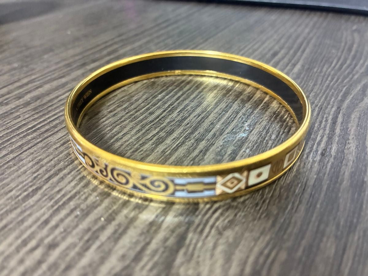 Michaela Frey Wien Enamel Bangle Bracelet Gold Black White Austria 2.6in