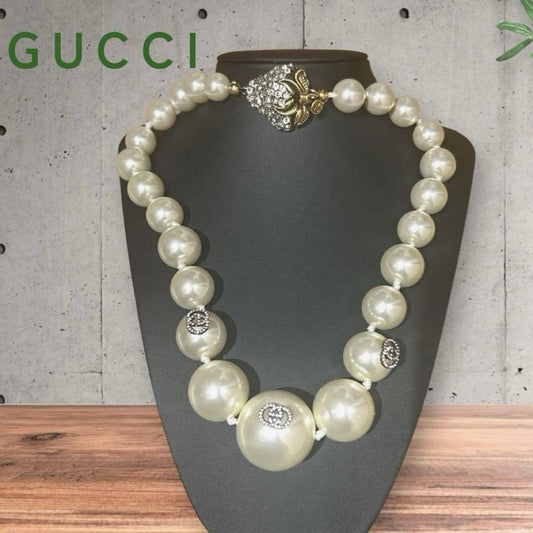 GUCCI GG Logo Crystal Rhinestone Faux Pearl Necklace Cream Graduated 50cm Auth