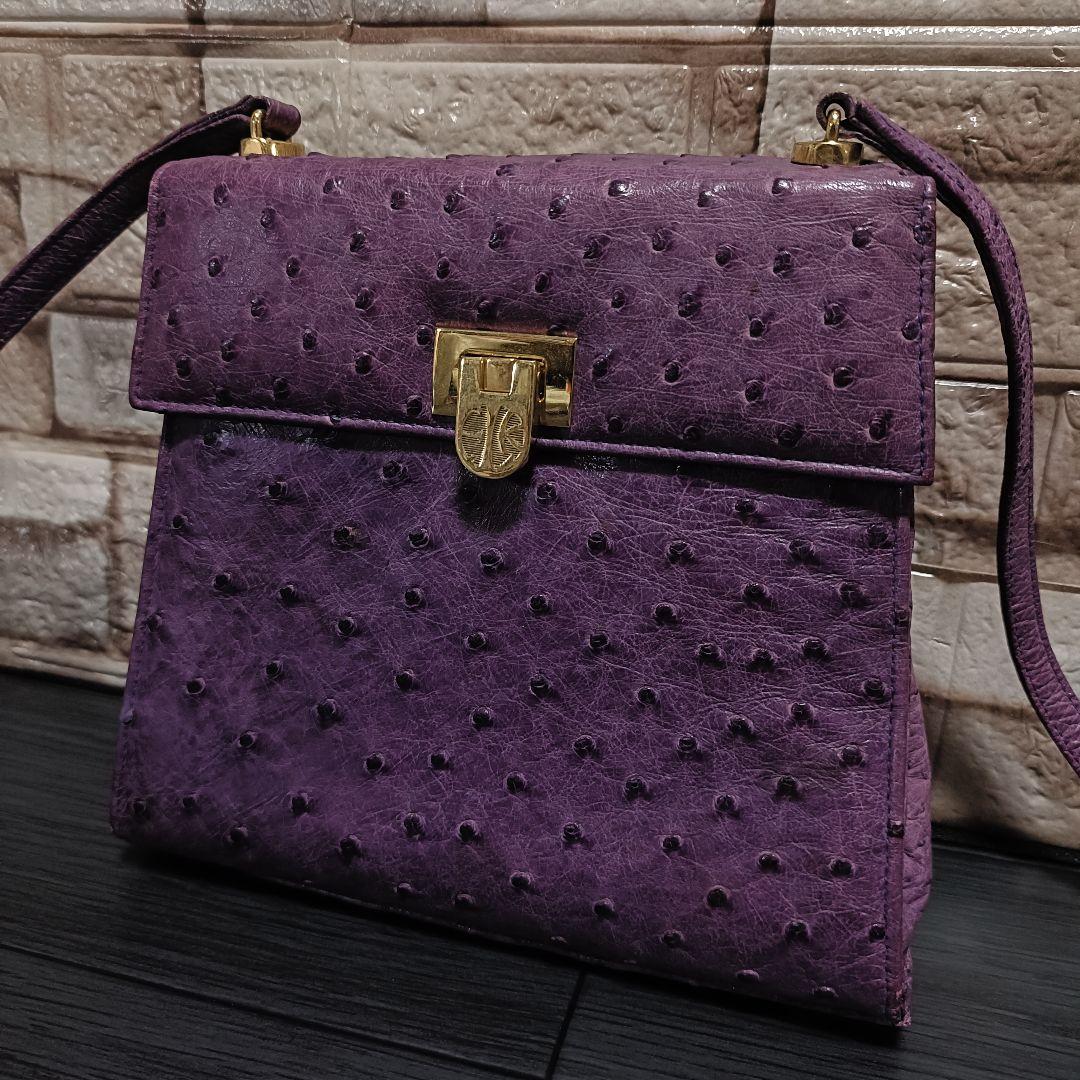 Vintage ENRIQUE LOEWE KNAPPE Purple Ostrich Leather Shoulder Bag Gold Hardware