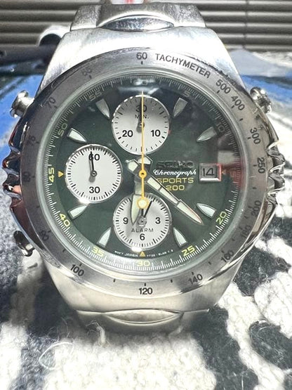 SEIKO Giugiaro Macchina Sportiva Chronograph Green Dial 43mm Vintage 1999 Watch