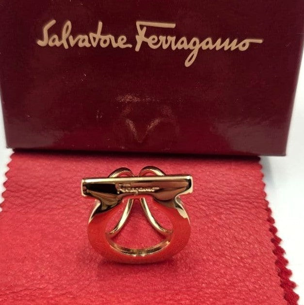 Salvatore Ferragamo Gancini Scarf Ring Gold Tone Metal Italy Excellent