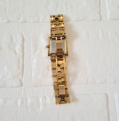 GIVENCHY Paris Square Gold Tone Women Watch Quartz REG1 558962 Swiss Made Vintag