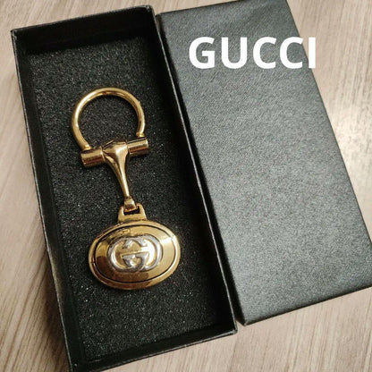 Gucci Auth Vintage Old Gucci GG Logo Gold Metal Keychain 8x3.5x0.6cm Used
