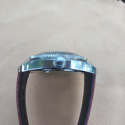 Vantage Hamilton Vintage Diver Watch Steel 600ft Screw Crown Date Swiss 41mm