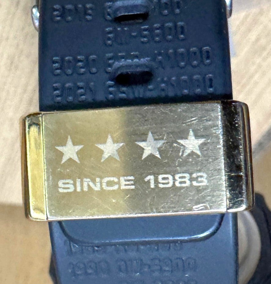 Casio G-SHOCK GA-2140RE-1AJR 40th Anniv Limited Remaster Black Watch Mint Rare