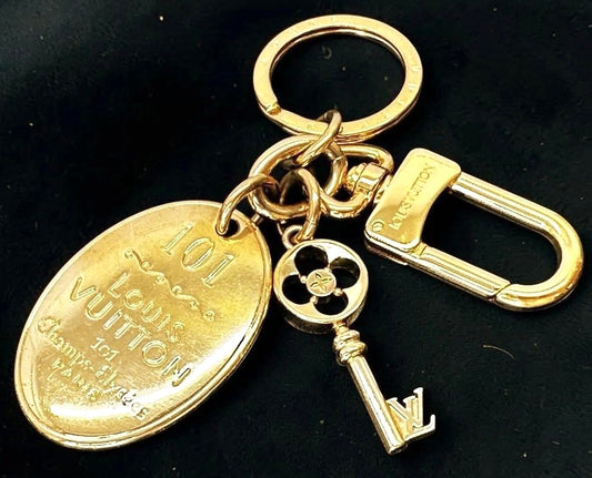 Louis Vuitton Portocle Maison Key Ring Bag Charm Gold M65086 3.5in Auth Used