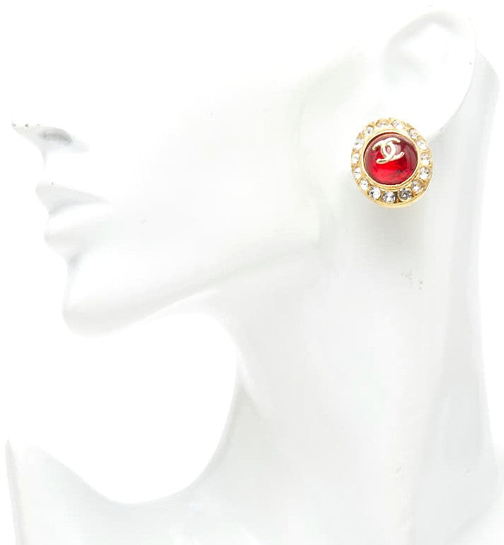 CHANEL CC Logo Gripoix Clip-on Earrings Gold Red Glass Rhinestone 27mm Authentic