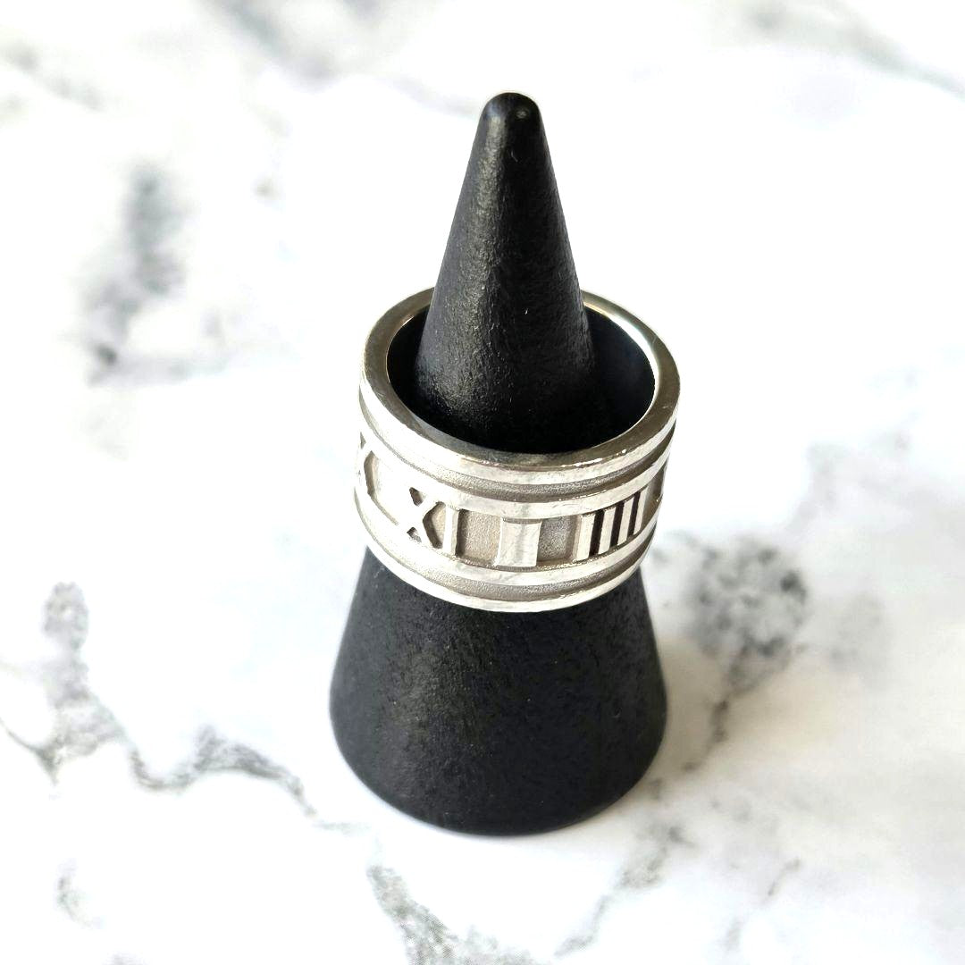 Tiffany & Co. Atlas Wide Band Ring Silver 925 Roman Numeral US6 EU51 Authentic