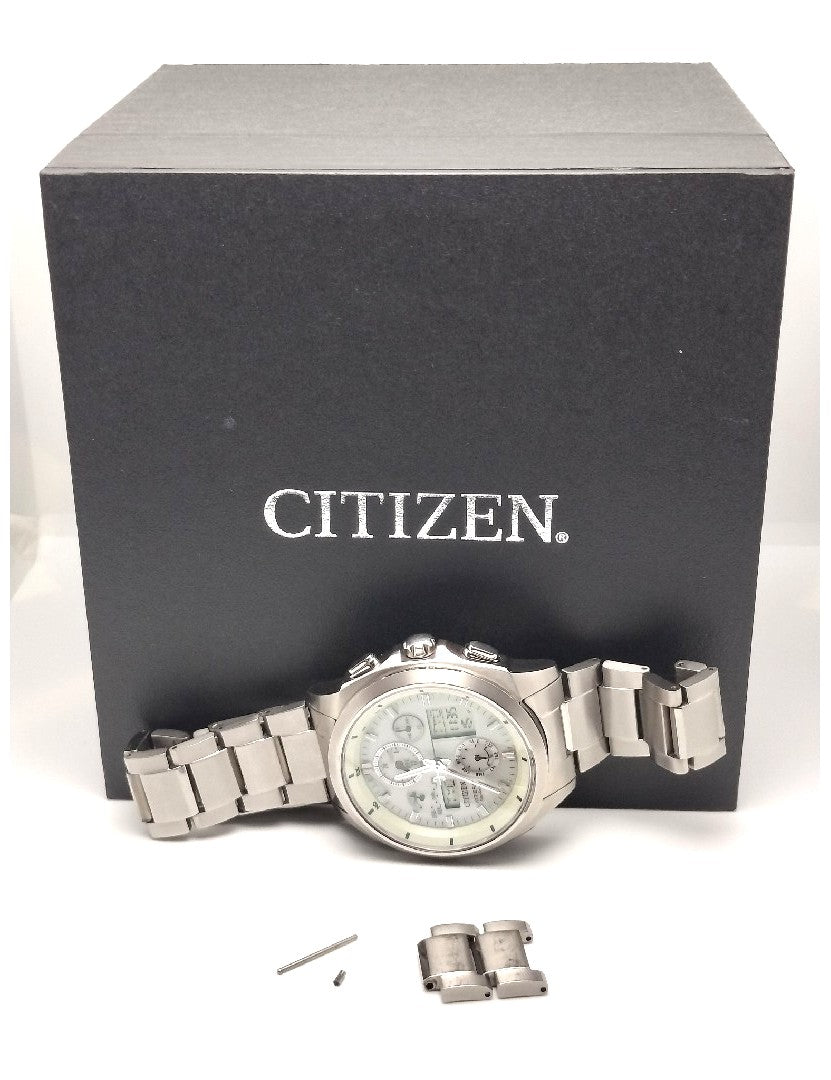 Citizen Attesa ATV53-3021 Eco-Drive Radio Solar Digi-Ana White Titanium Watch
