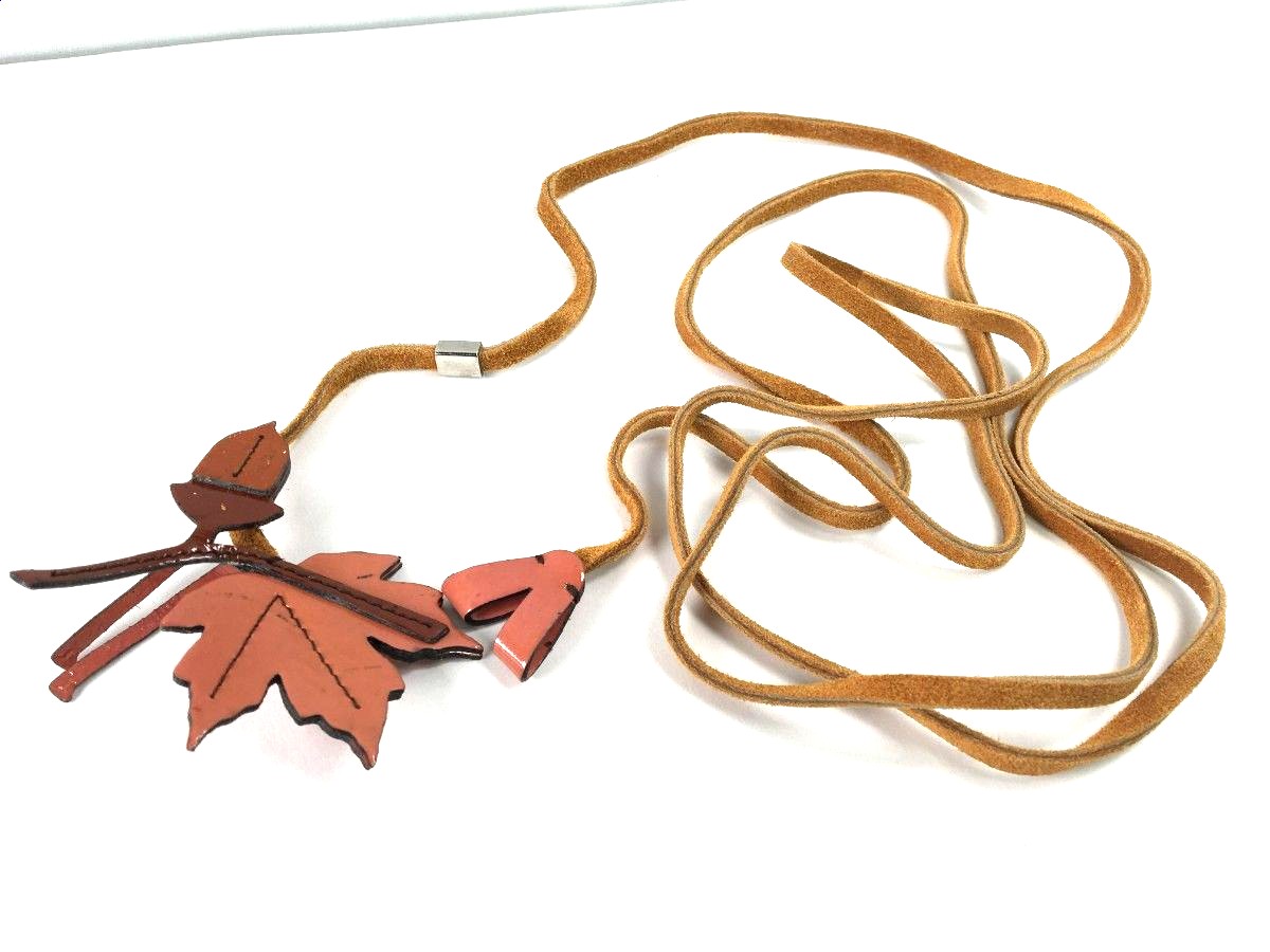 PRADA Romantic Forest Leather Lariat Necklace Brown Camel FW2017 Acorn Leaf Used