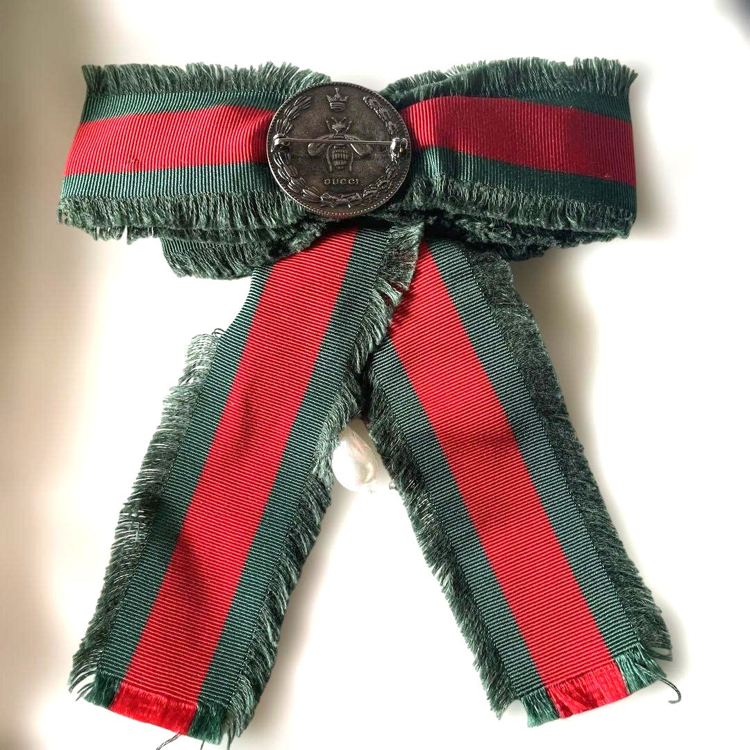 GUCCI Web Ribbon Bow Brooch Pin Green Red Stripe Silver Crystal Pearl Authentic