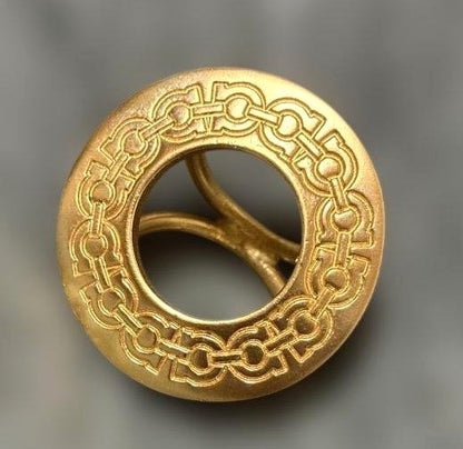Salvatore Ferragamo Scarf Ring Gold Tone Chain Motif Women Vintage Jewelry