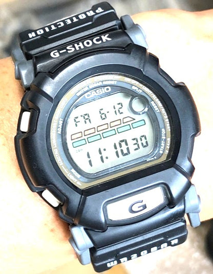 Casio G-SHOCK DW-002 Fox Fire Vintage Rare Digital Watch Black Unisex Used