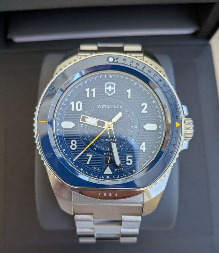 Excellent Victorinox 242010 Journey 1884 Automatic Diver Date Watch Men With Box