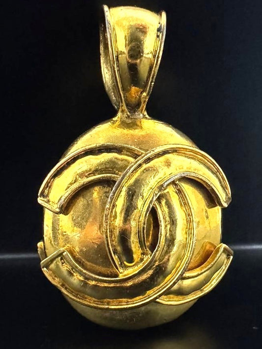 CHANEL CC Logo Ball Pendant Top Gold GP Vintage Necklace Charm 5.5cm Made France