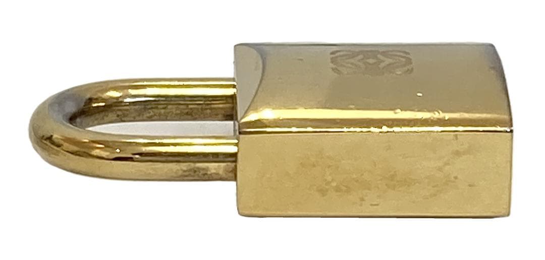 Loewe Cadena Padlock Key Clochette Gold Tone Bag Charm 3.7x2x1 cm 1.5x0.8x0.4"